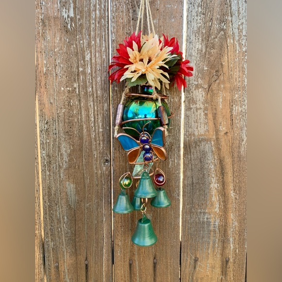 NEW! Rainbow Stained Glass Wind Chime Sun Catcher Butterfly Vase Mobile - Picture 13 of 13